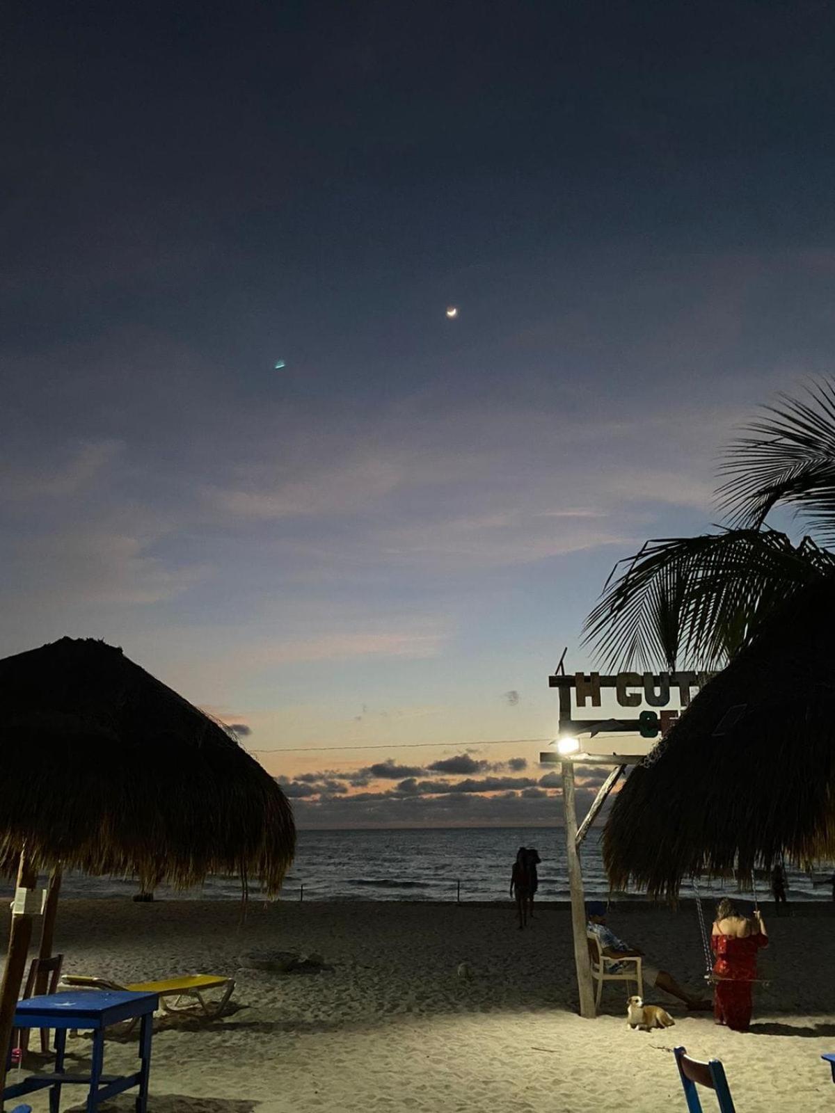 Hotel Gutierrez เซเลสตุน ภายนอก รูปภาพ
